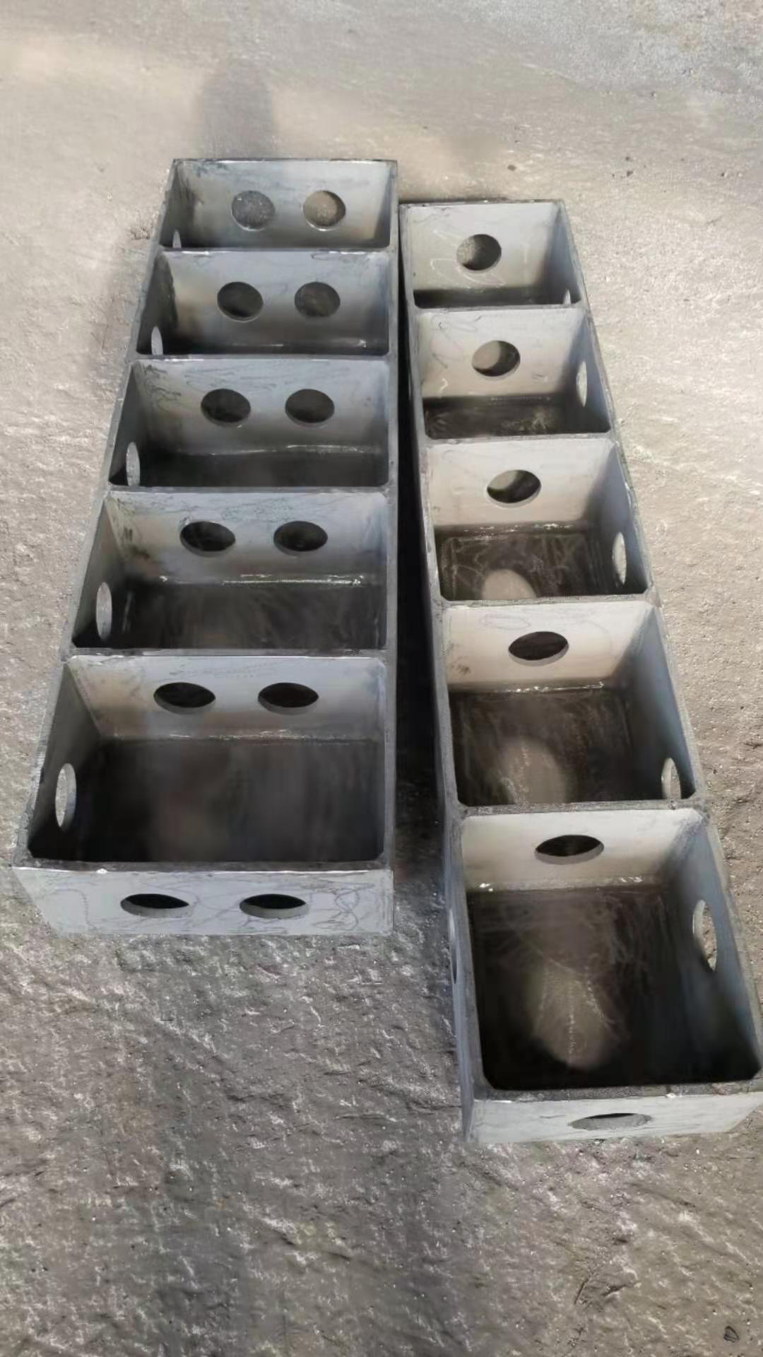 淬火爐活動(dòng)梁